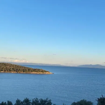 The Bower - Volos Free Diving Lesson Marathos (Thessaly)